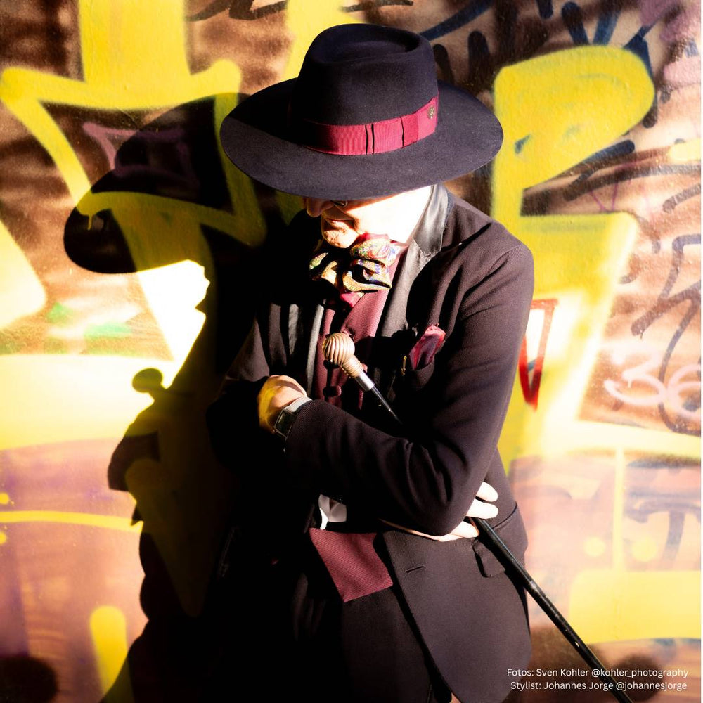 
                  
                    ANTON GK by Susanne Gäbel Salon Hüte & Accessoires
                  
                